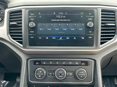 2021 Volkswagen Atlas Cross Sport 2.0T SE w/Technology   - Photo 18 - McKinney, TX 75070