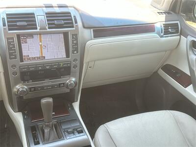 2015 Lexus GX 460   - Photo 22 - McKinney, TX 75070