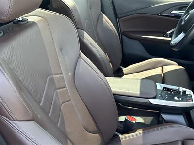 2025 BMW X1 xDrive28i   - Photo 33 - McKinney, TX 75070