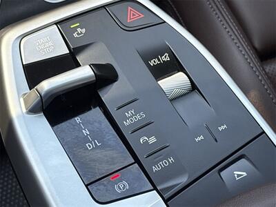 2025 BMW X1 xDrive28i   - Photo 14 - McKinney, TX 75070