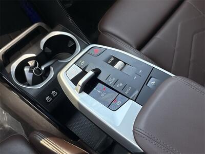 2025 BMW X1 xDrive28i   - Photo 26 - McKinney, TX 75070