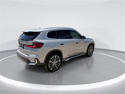 2025 BMW X1 xDrive28i   - Photo 8 - McKinney, TX 75070