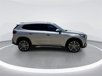 2025 BMW X1 xDrive28i   - Photo 9 - McKinney, TX 75070