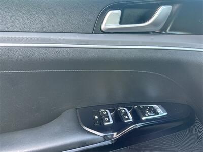 2022 Kia K5 GT-Line   - Photo 17 - McKinney, TX 75070