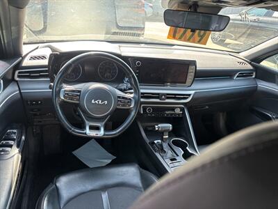 2022 Kia K5 GT-Line   - Photo 31 - McKinney, TX 75070