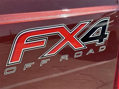 2015 Ford F-350SD Lariat DRW   - Photo 11 - McKinney, TX 75070