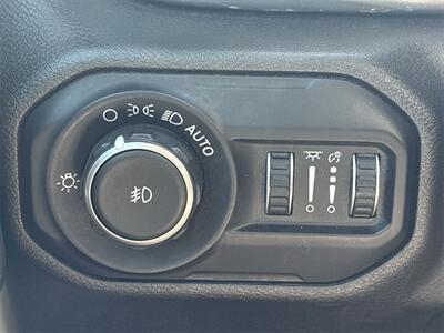 2019 Jeep Wrangler Unlimited Sahara   - Photo 12 - McKinney, TX 75070