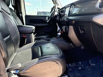 2019 Jeep Wrangler Unlimited Sahara   - Photo 34 - McKinney, TX 75070