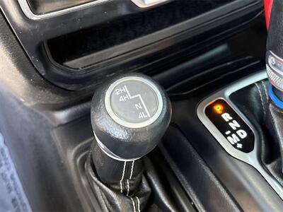 2019 Jeep Wrangler Unlimited Sahara   - Photo 27 - McKinney, TX 75070