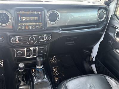 2019 Jeep Wrangler Unlimited Sahara   - Photo 22 - McKinney, TX 75070