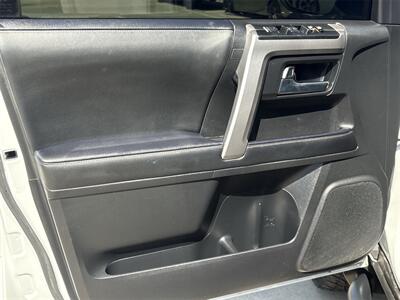 2024 Toyota 4Runner SR5 Premium   - Photo 19 - McKinney, TX 75070