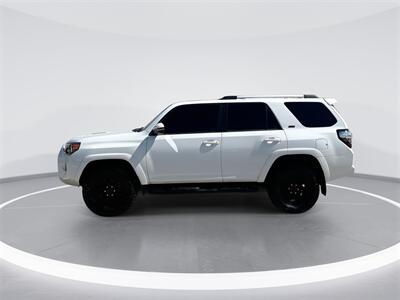 2024 Toyota 4Runner SR5 Premium   - Photo 64 - McKinney, TX 75070