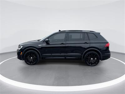 2021 Volkswagen Tiguan 2.0T SE R-Line Black   - Photo 5 - McKinney, TX 75070