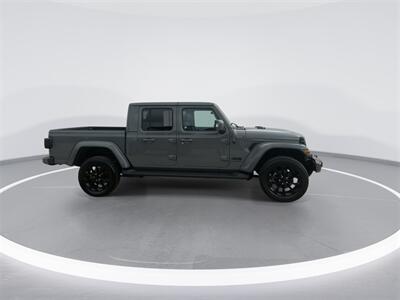 2023 Jeep Gladiator High Altitude   - Photo 9 - McKinney, TX 75070