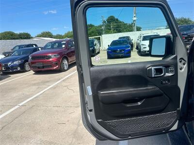 2023 Jeep Gladiator High Altitude   - Photo 39 - McKinney, TX 75070