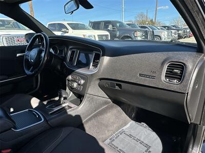 2022 Dodge Charger SXT   - Photo 29 - McKinney, TX 75070