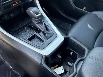 2024 Toyota RAV4 XLE Premium   - Photo 26 - McKinney, TX 75070