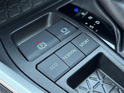 2024 Toyota RAV4 XLE Premium   - Photo 27 - McKinney, TX 75070