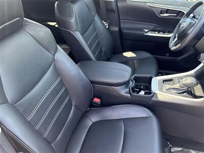 2024 Toyota RAV4 XLE Premium   - Photo 33 - McKinney, TX 75070
