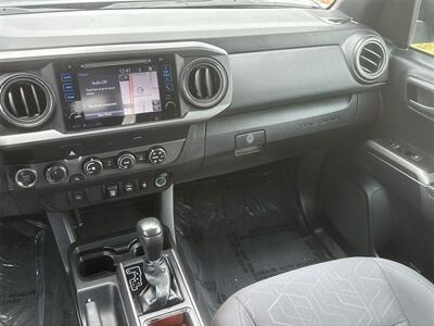 2019 Toyota Tacoma TRD Off-Road V6   - Photo 22 - McKinney, TX 75070