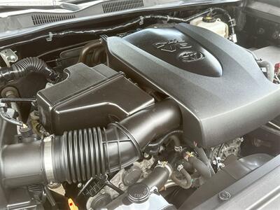 2019 Toyota Tacoma TRD Off-Road V6   - Photo 34 - McKinney, TX 75070
