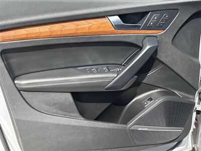 2022 Audi Q5 45 S line Premium quattro   - Photo 19 - McKinney, TX 75070