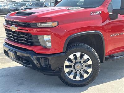 2024 Chevrolet Silverado 2500HD Custom   - Photo 16 - McKinney, TX 75070