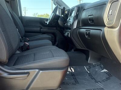 2024 Chevrolet Silverado 2500HD Custom   - Photo 34 - McKinney, TX 75070