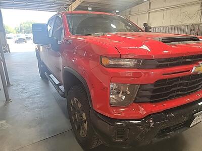 2024 Chevrolet Silverado 2500HD Custom   - Photo 39 - McKinney, TX 75070