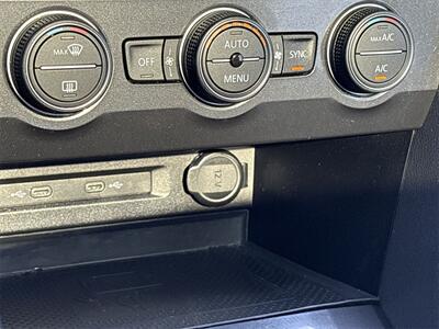 2021 Volkswagen Tiguan 2.0T SE R-Line Black   - Photo 14 - McKinney, TX 75070