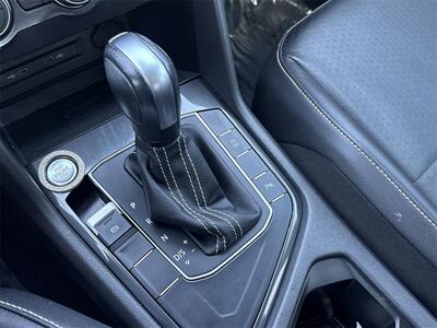 2021 Volkswagen Tiguan 2.0T SE R-Line Black   - Photo 26 - McKinney, TX 75070