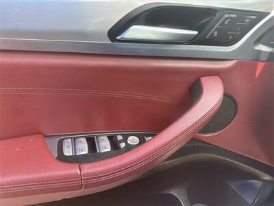 2020 BMW X4 xDrive30i   - Photo 15 - McKinney, TX 75070