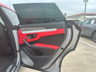 2021 Lamborghini Urus   - Photo 30 - McKinney, TX 75070