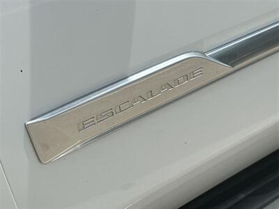 2016 Cadillac Escalade ESV Luxury   - Photo 15 - McKinney, TX 75070
