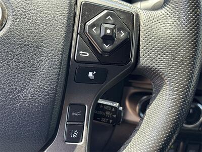 2023 Toyota Tacoma TRD Off-Road V6   - Photo 14 - McKinney, TX 75070