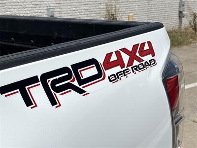 2023 Toyota Tacoma TRD Off-Road V6   - Photo 15 - McKinney, TX 75070