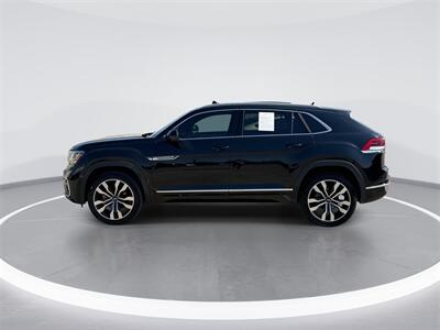 2022 Volkswagen Atlas Cross Sport 3.6L V6 SEL Premium R-Line   - Photo 5 - McKinney, TX 75070