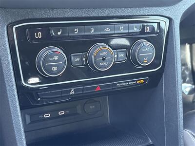2022 Volkswagen Atlas Cross Sport 3.6L V6 SEL Premium R-Line   - Photo 24 - McKinney, TX 75070