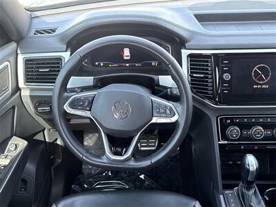2022 Volkswagen Atlas Cross Sport 3.6L V6 SEL Premium R-Line   - Photo 21 - McKinney, TX 75070