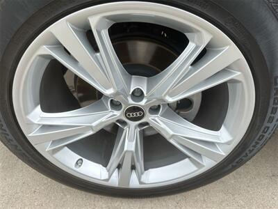 2023 Audi Q8 55 Premium Plus quattro   - Photo 38 - McKinney, TX 75070