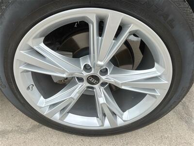 2023 Audi Q8 55 Premium Plus quattro   - Photo 37 - McKinney, TX 75070