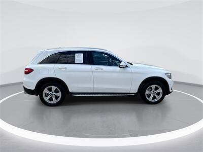 2018 Mercedes-Benz GLC GLC 300 4MATIC®   - Photo 9 - McKinney, TX 75070