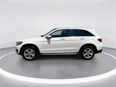 2018 Mercedes-Benz GLC GLC 300 4MATIC®   - Photo 5 - McKinney, TX 75070