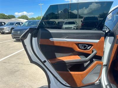 2019 Lamborghini Urus   - Photo 48 - McKinney, TX 75070