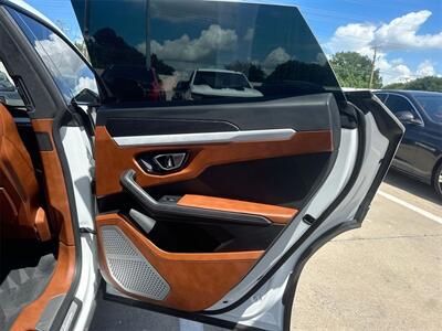 2019 Lamborghini Urus   - Photo 23 - McKinney, TX 75070