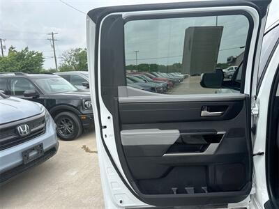 2024 Toyota Tundra Hybrid Limited   - Photo 25 - McKinney, TX 75070