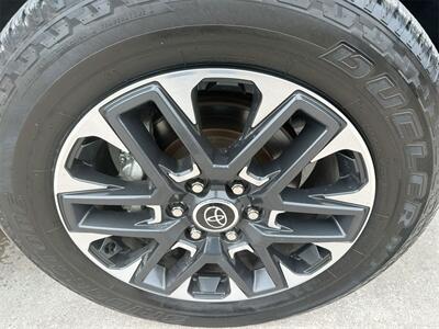 2024 Toyota Tundra Hybrid Limited   - Photo 31 - McKinney, TX 75070