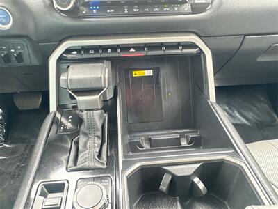 2024 Toyota Tundra Hybrid Limited   - Photo 13 - McKinney, TX 75070