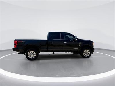 2017 Ford F-350SD Platinum   - Photo 9 - McKinney, TX 75070