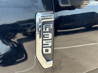 2017 Ford F-350SD Platinum   - Photo 15 - McKinney, TX 75070